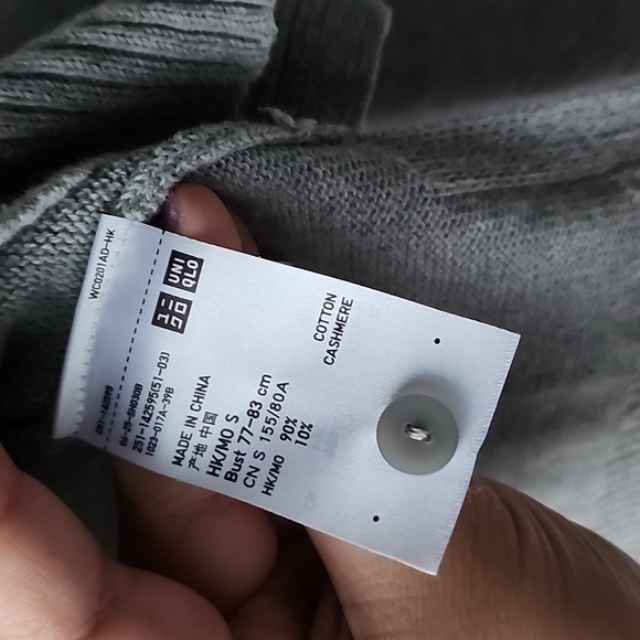 Uniqlo Cotton Cashmere Fitted Button Up Fully Fashioned Knit Cardigan - Picture 6 of 7